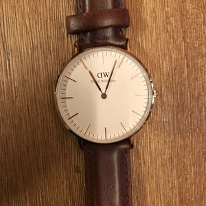 Daniel Wellington 0507DW St. Andrews watch